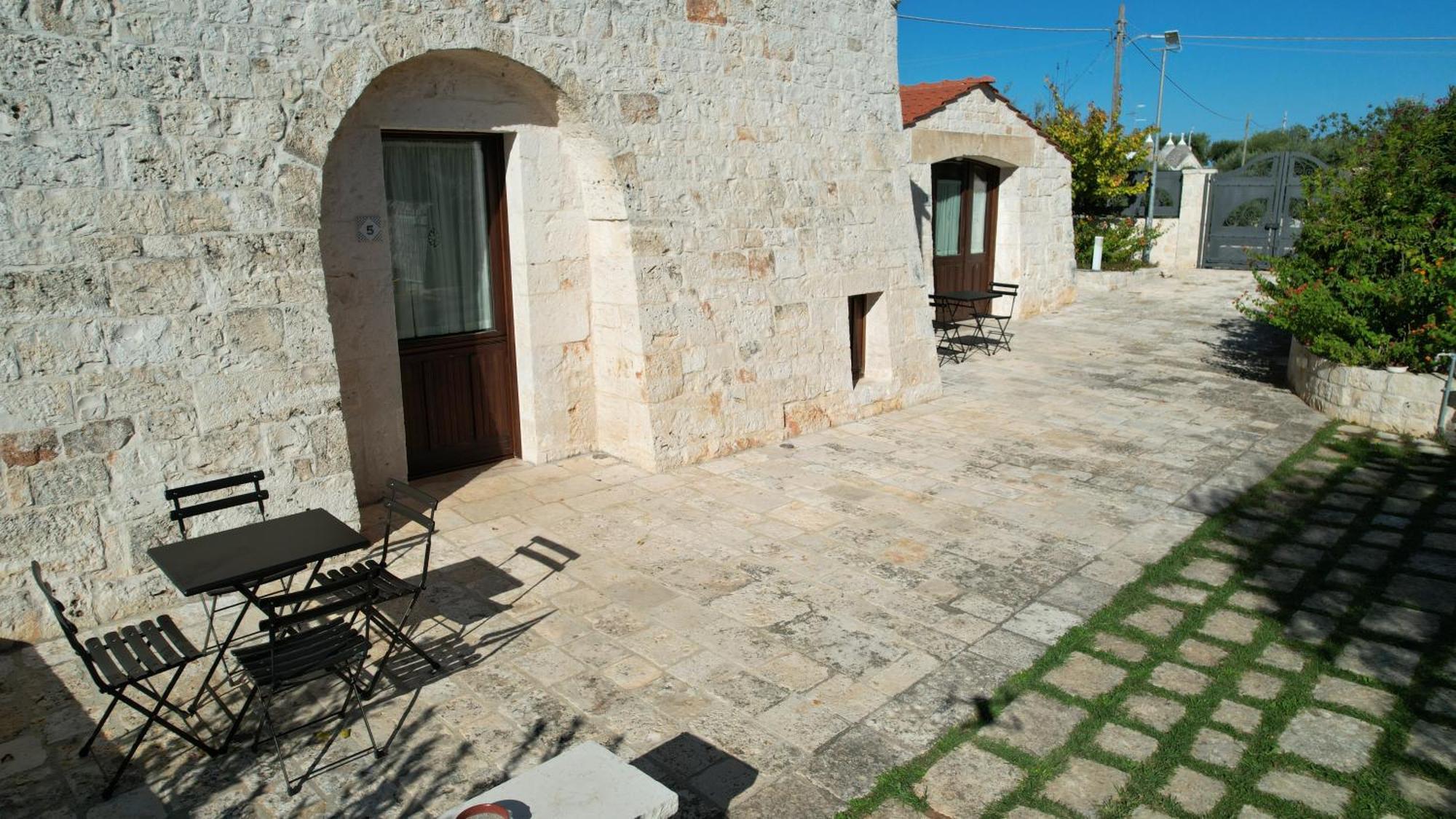 Rifugio Di Puglia - Trulli & Dimore Алберобело Екстериор снимка